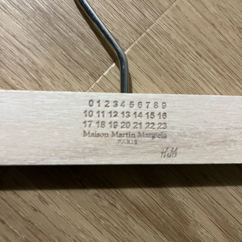 Maison Martin Margiela Wooden clip Hanger